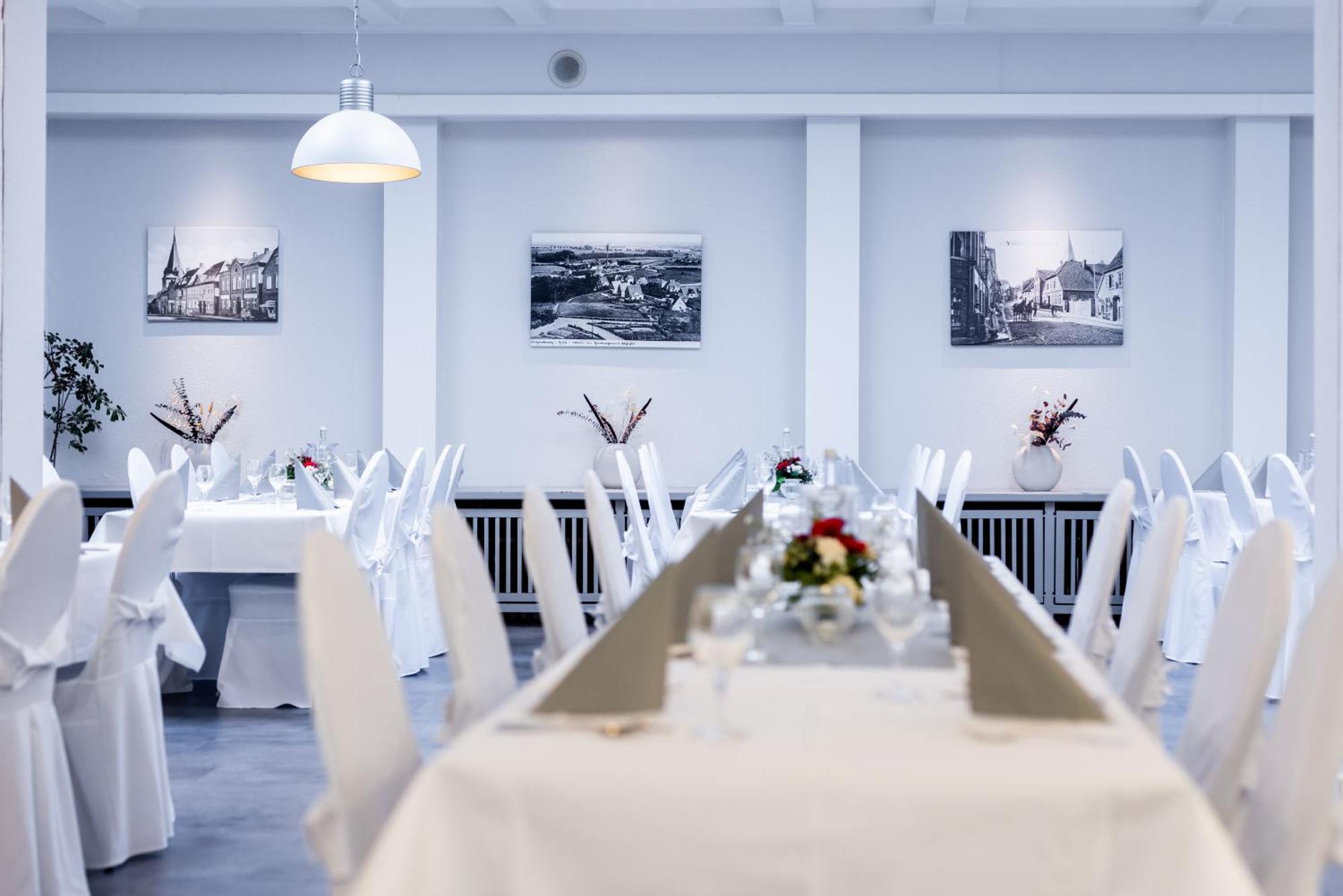 Hotel Luettje Burg Лютьєнбурґ Екстер'єр фото